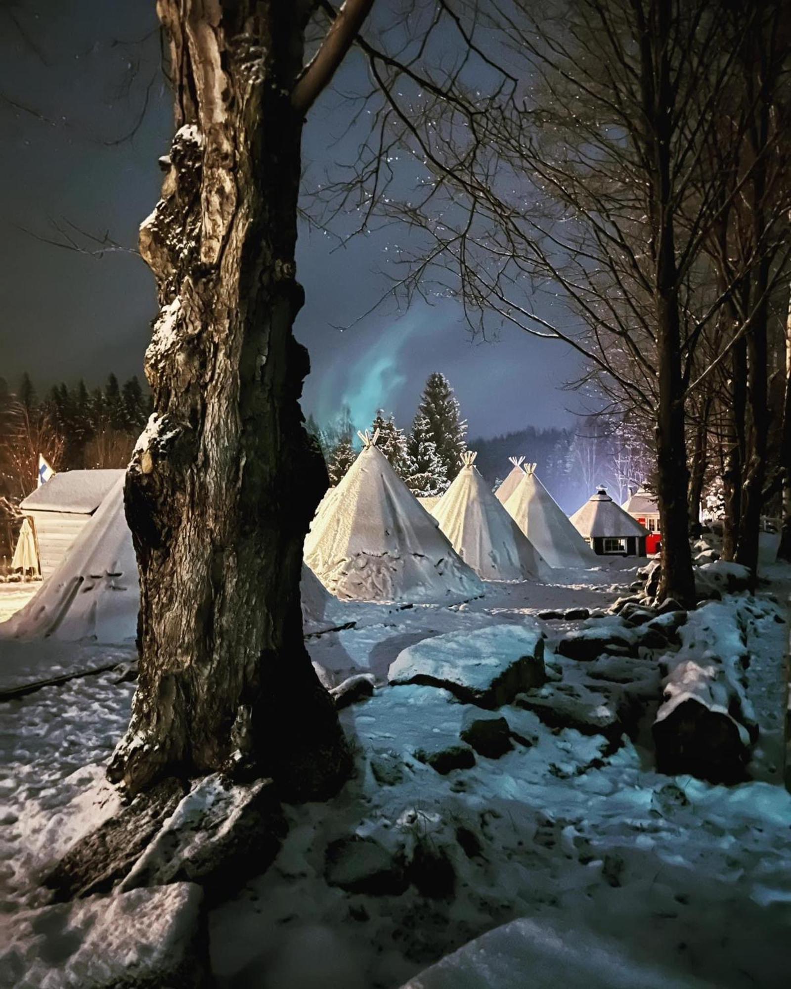 Отель Finska Wioska Kalevala Боровице Экстерьер фото